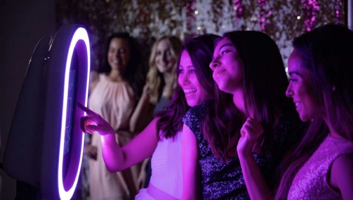 Photobooth op je bedrijfsevent: branding, leads & fun